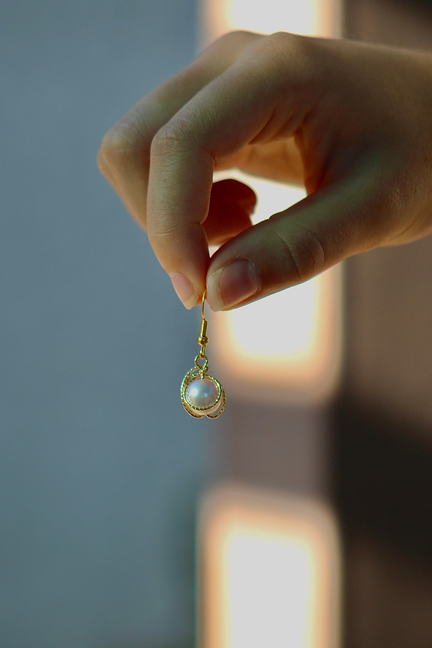 wire pearl earrings